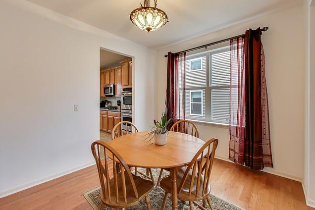 2409 Bluewater Drive Wauconda, IL House Contingent - Photo 12 of 40. Opens carousel modal
