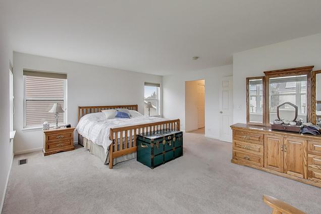 2409 Bluewater Drive Wauconda, IL House Contingent - Photo 22 of 40. Opens carousel modal
