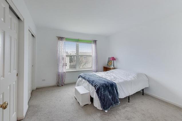 2409 Bluewater Drive Wauconda, IL House Contingent - Photo 29 of 40. Opens carousel modal
