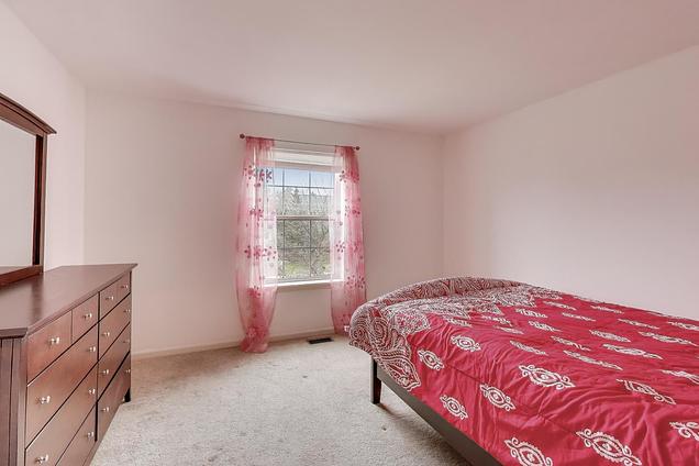2409 Bluewater Drive Wauconda, IL House Contingent - Photo 31 of 40. Opens carousel modal
