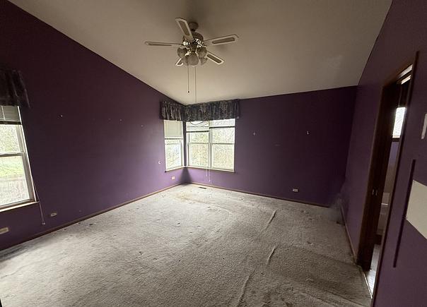 533 Farmhill Circle Wauconda, IL House Contingent - Photo 7 of 8. Opens carousel modal