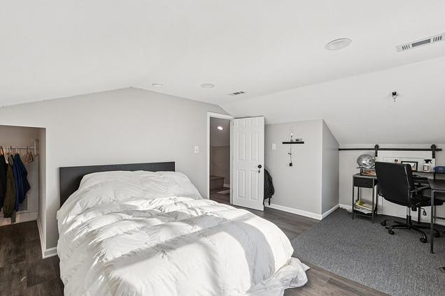 212 Lewis Avenue Wauconda, IL House Contingent - Photo 20 of 32. Opens carousel modal
