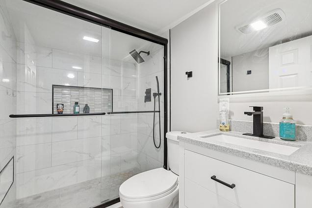 212 Lewis Avenue Wauconda, IL House Contingent - Photo 21 of 32. Opens carousel modal
