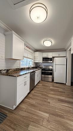 28048 N Hickory Lane Wauconda, IL House Active - Photo 3 of 20. Opens carousel modal