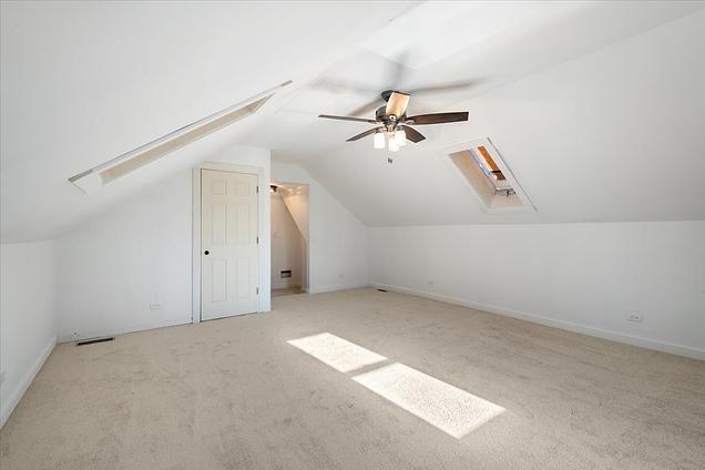 318 E Liberty Street Wauconda, IL House Contingent - Photo 12 of 30. Opens carousel modal