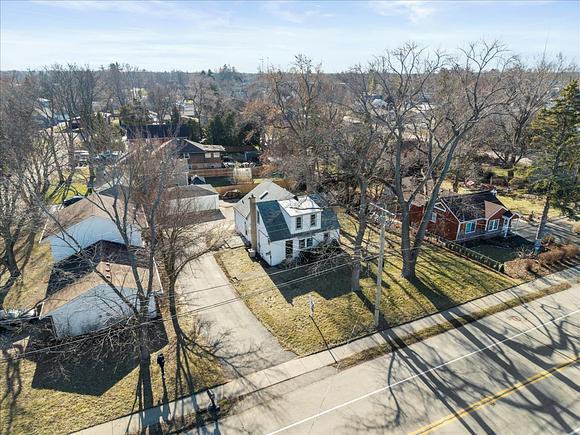 318 E Liberty Street Wauconda, IL House Contingent - Photo 26 of 30. Opens carousel modal