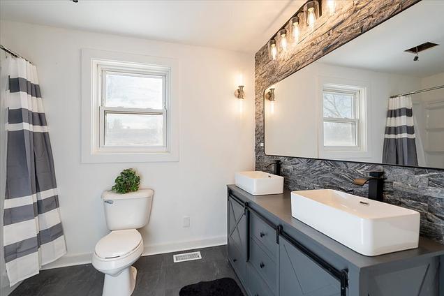 318 E Liberty Street Wauconda, IL House Contingent - Photo 3 of 30. Opens carousel modal