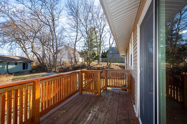 424 Woodland Avenue Wauconda, IL House Active - Photo 29 of 42. Opens carousel modal