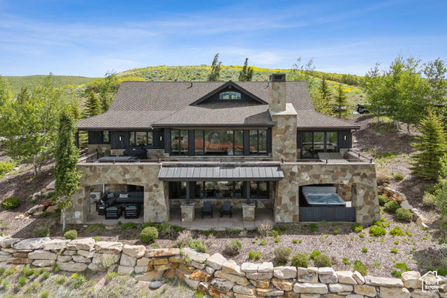 9079 Dye Cabins Dr