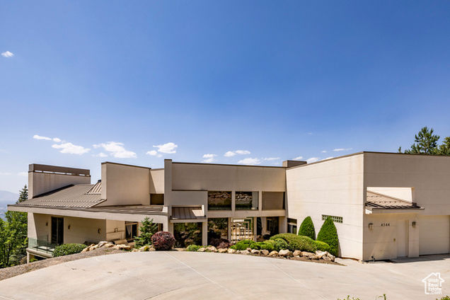 4544 S Abinadi Rd Salt Lake City, UT House Pending - Photo 1 of 39. Opens carousel modal