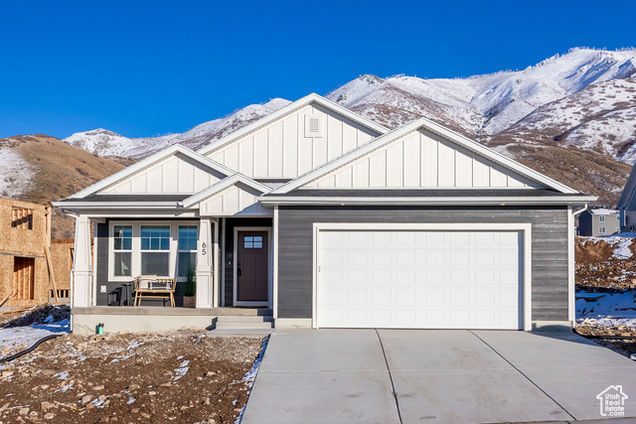 160 S 940 E Santaquin, UT House Active - Photo 1 of 24. Opens carousel modal