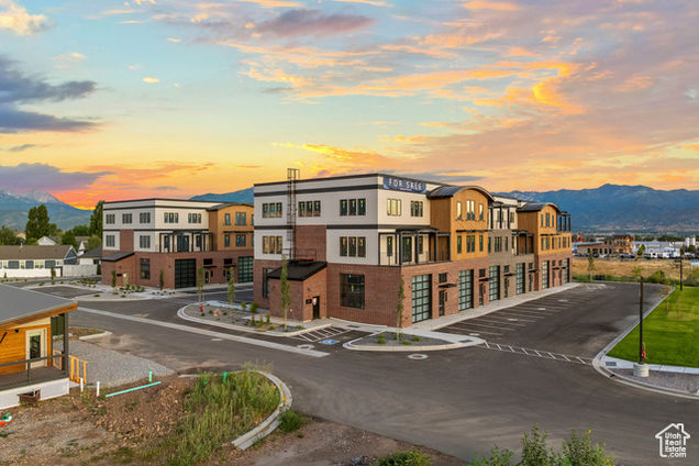 1922 S Highway 40 Unit 40