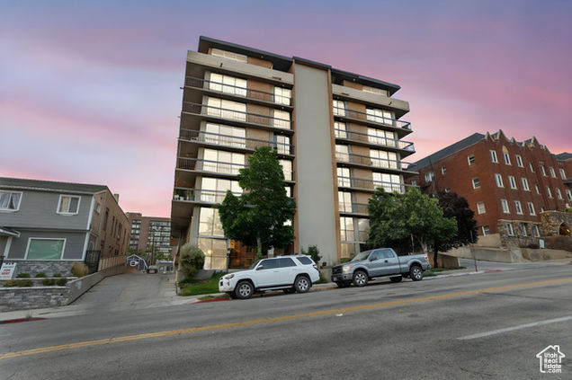 131 E 1st Ave