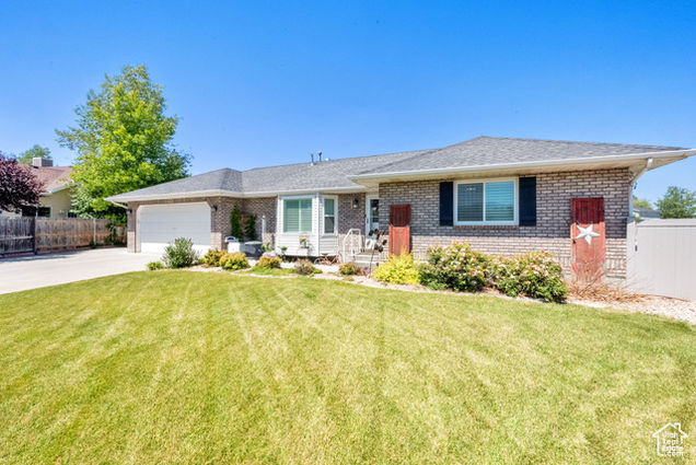 9428 S Liberty Dr South Jordan, UT House Active - Photo 1 of 29. Opens carousel modal