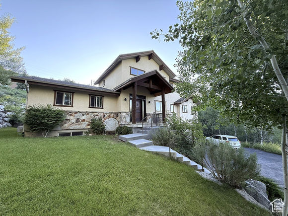 7813 Susans Cir Park City, UT House Active - Photo 1 of 34. Opens carousel modal