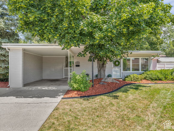 8501 S 1475 E Sandy, UT House Active - Photo 1 of 48. Opens carousel modal