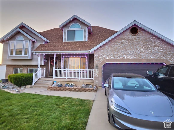 1466 Earl Cir Syracuse, UT House Active - Photo 1 of 40. Opens carousel modal