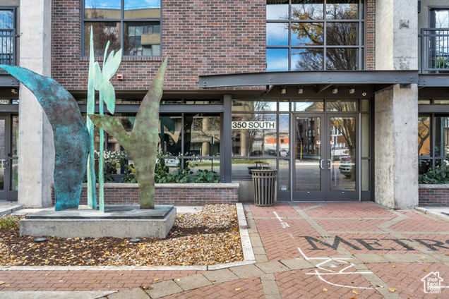 350 S 200 E Unit 202 Salt Lake City, UT Condo Active - Photo 1 of 33. Opens carousel modal