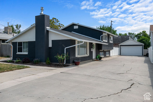 862 E Spring View Dr Millcreek, UT House Active - Photo 1 of 29. Opens carousel modal