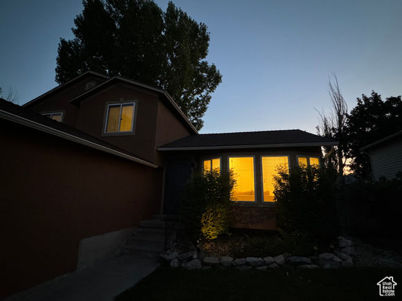 6022 S Park Wood Dr W Salt Lake City, UT House Active - Photo 1 of 20. Opens carousel modal