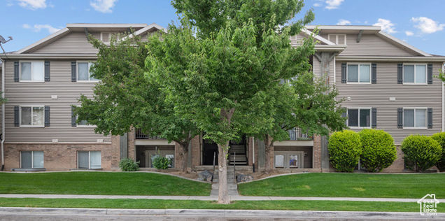 8196 N Cedar Springs Rd Unit 2