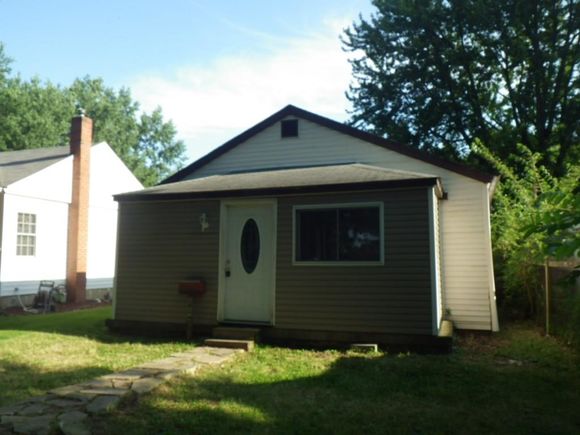 1604 W 11th Street Marion, IN House Sold - Photo 1 of 14. Opens carousel modal