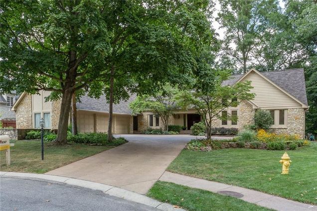 11697 Valleybrook Place Carmel, IN House Sold - Photo 1 of 47. Opens carousel modal
