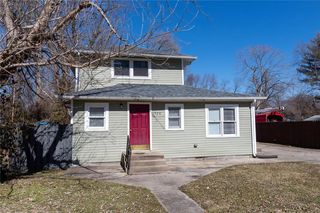 1520 E 72nd Street