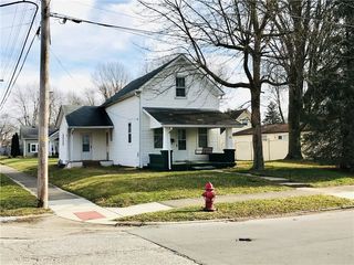 327 N Noble Street