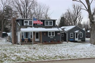 1510 W Old Waynetown Road