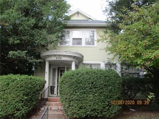 906 W Spencer Avenue