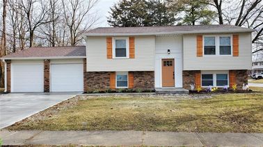 2803 N Rouark Circle