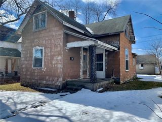1319 S 17th Street