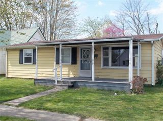 46 W Poplar Street