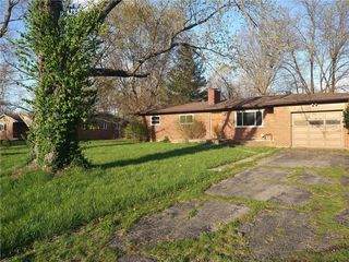 1315 Schleicher Avenue