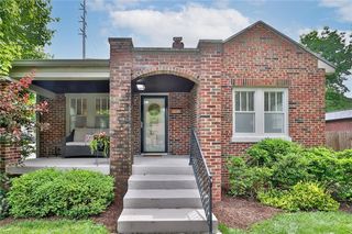 6049 N Winthrop