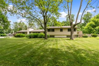 1345 Hathaway Drive