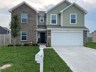 2215 Scarlet Court