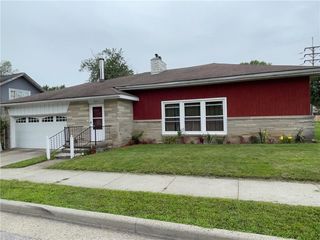 104 N Indiana Street