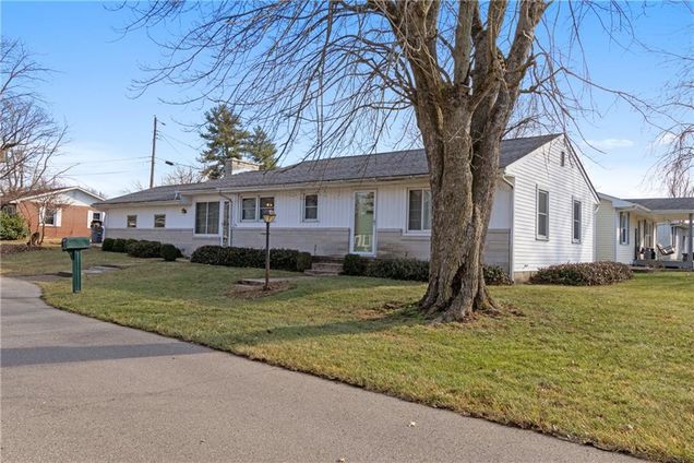 402 E 14th Street Seymour, IN House Sold - Photo 1 of 23. Opens carousel modal