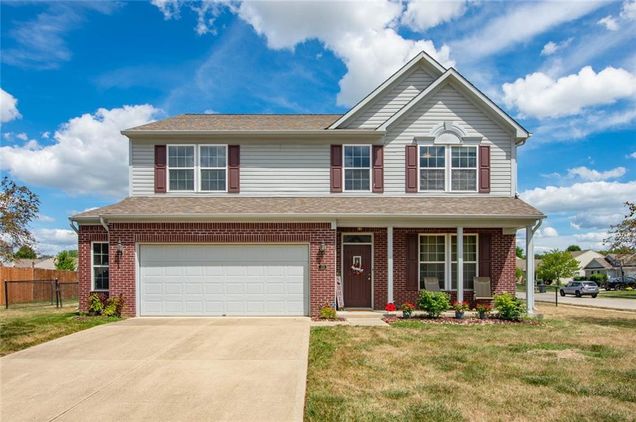 1515 Stanford Drive Avon, IN House Sold - Photo 1 of 32. Opens carousel modal