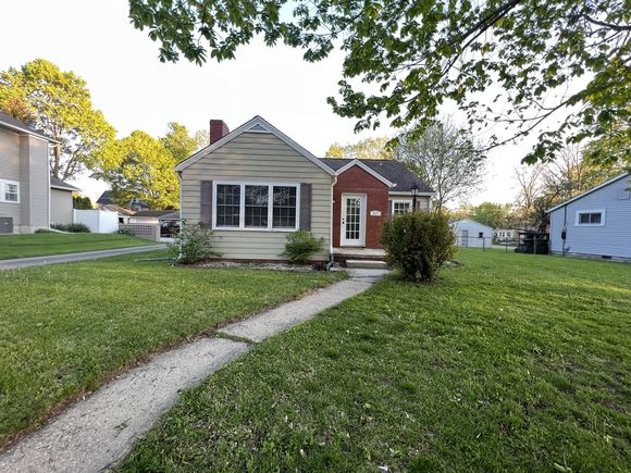 427 W North Street Greenfield, IN House Sold - Photo 1 of 12. Opens carousel modal