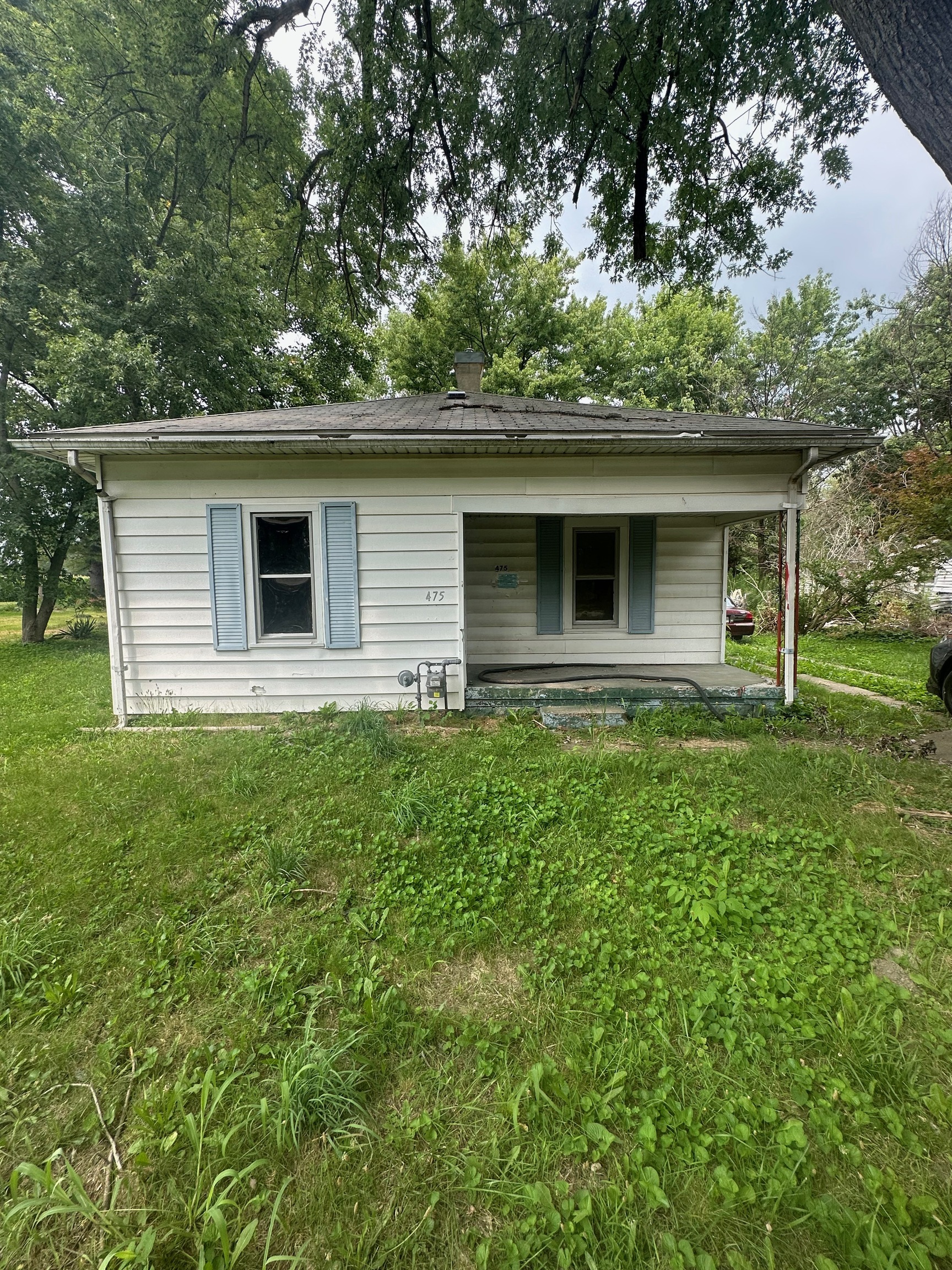 475 W Trinity Ave  