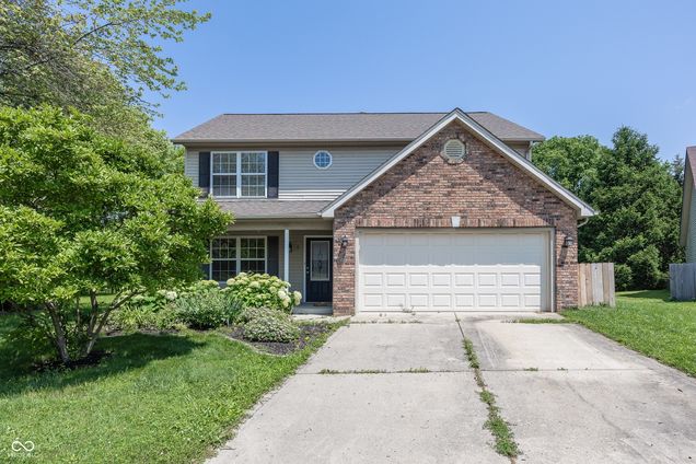 2410 Silver Court Carmel, IN House Active - Photo 1 of 27. Opens carousel modal