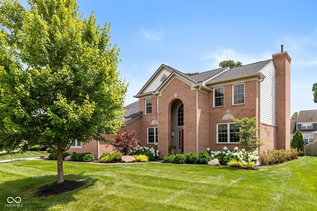 11995 Gray Eagle Drive