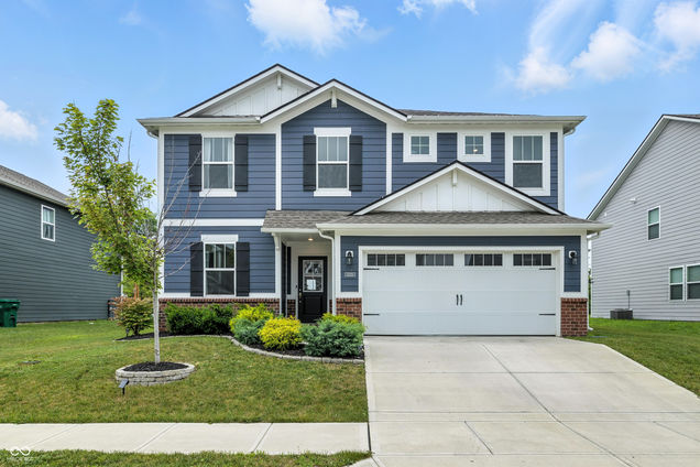 7225 Lockford S