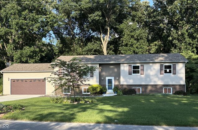 408 Sherwood Drive