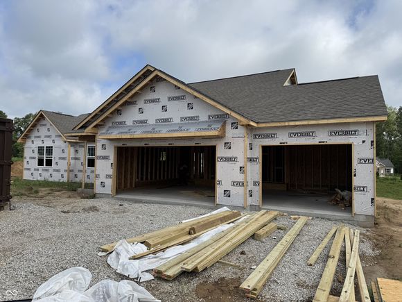 102 Red Oak Lane Covington, IN House Active - Photo 1 of 3. Opens carousel modal