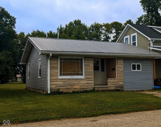 1107 W Jennings Street Rushville, IN House Active - Photo 1 of 8. Opens carousel modal
