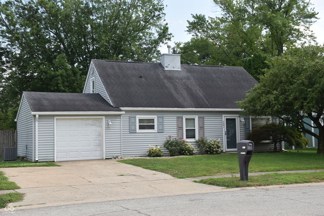 721 Meadow Lane Greenfield, IN House Active - Photo 1 of 41. Opens carousel modal